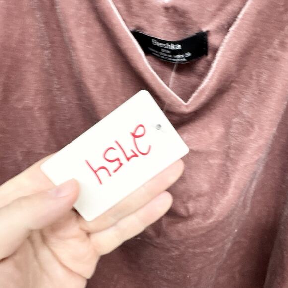 Bershka Blouse Women Size Medium Brown Velvet V-Neck Spaghetti Strap Tank Top - Picture 3 of 5